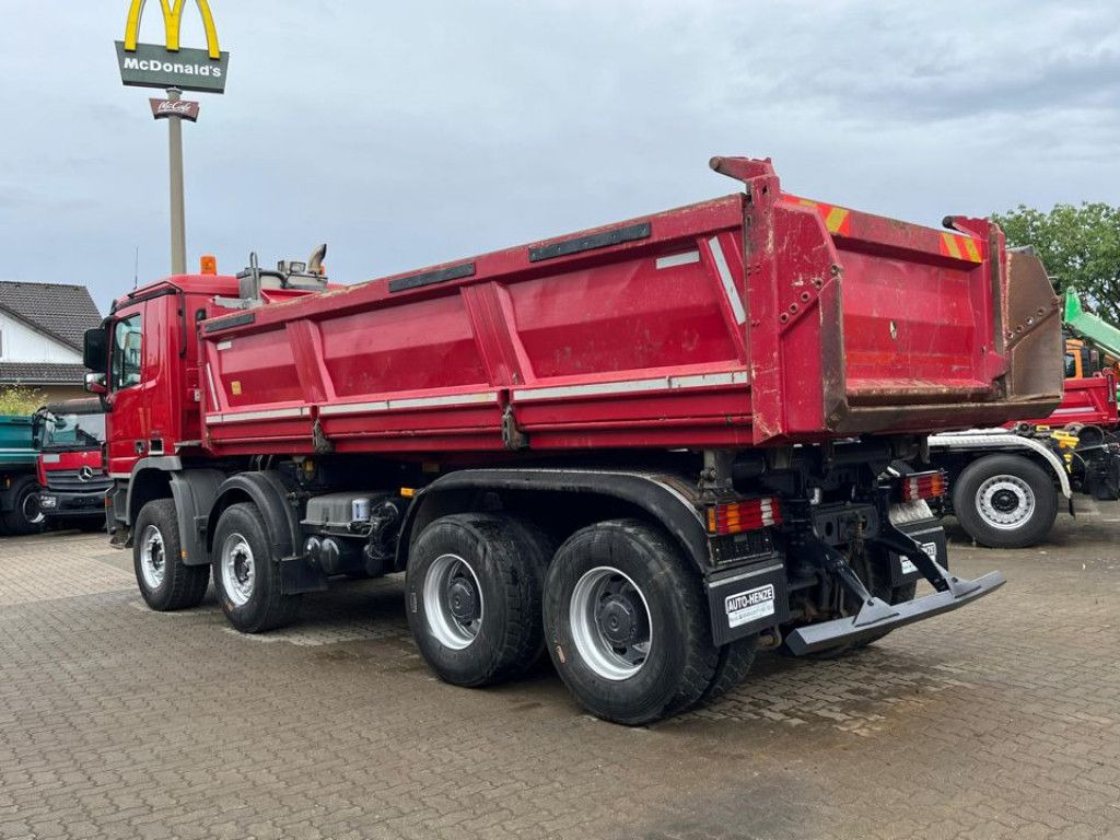 Mercedes-Benz Actros 4141 K 8x4 4-Achs Kipper Bordmatik Meille - Camion basculantă: Foto 4 Mercedes-Benz Actros 4141 K 8x4 4-Achs Kipper Bordmatik Meille - Camion basculantă: Foto 4