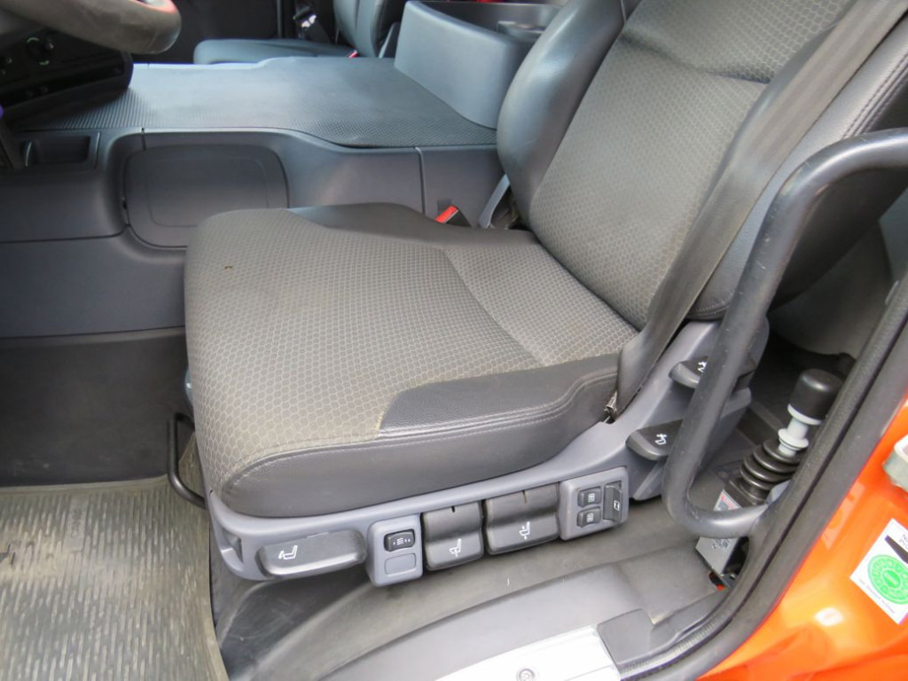 SCANIA (S) P 410 4x2 2-Achs Kipper Meiller Bordmatik - Camion basculantă: Foto 2 SCANIA (S) P 410 4x2 2-Achs Kipper Meiller Bordmatik - Camion basculantă: Foto 2