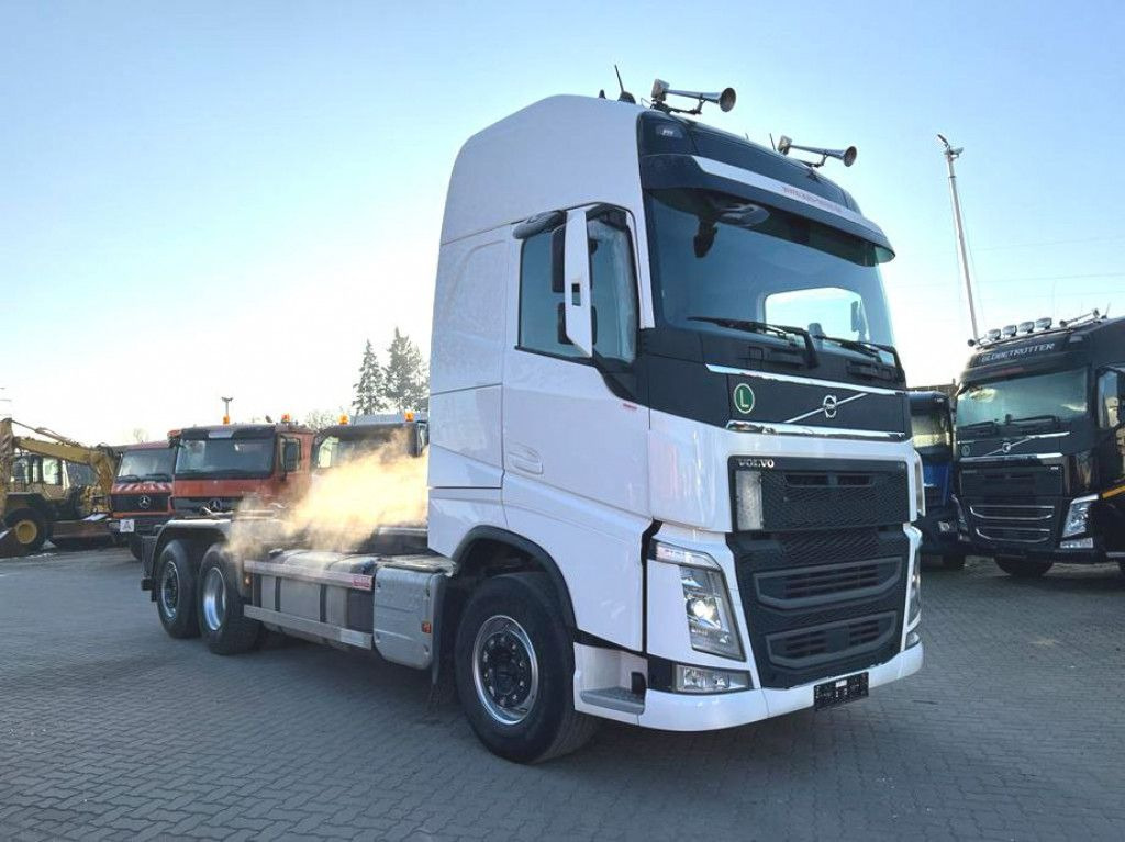 Volvo FH 500 6x2 Abrollkipper Funkfernbedienung - Camion cu cârlig: Foto 2 Volvo FH 500 6x2 Abrollkipper Funkfernbedienung - Camion cu cârlig: Foto 2