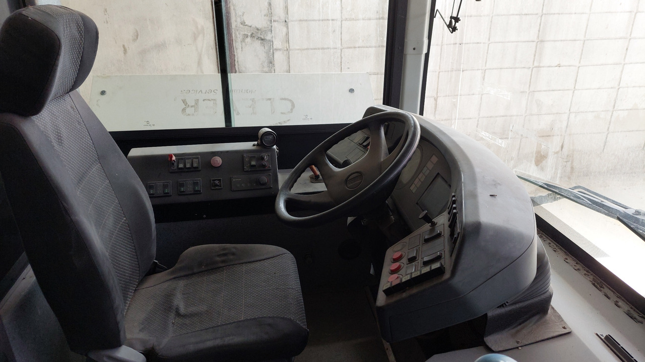 Iveco Noge Aertour Aircraft Passenger Bus - Autobuz aeroport: Foto 3 Iveco Noge Aertour Aircraft Passenger Bus - Autobuz aeroport: Foto 3