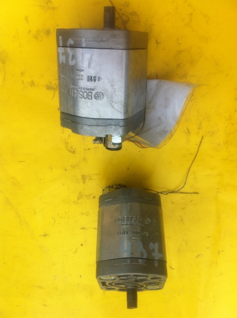 BOSCH 1517222875 - Pompa hidraulica pentru Utilaje constructii: Foto 1 BOSCH 1517222875 - Pompa hidraulica pentru Utilaje constructii: Foto 1