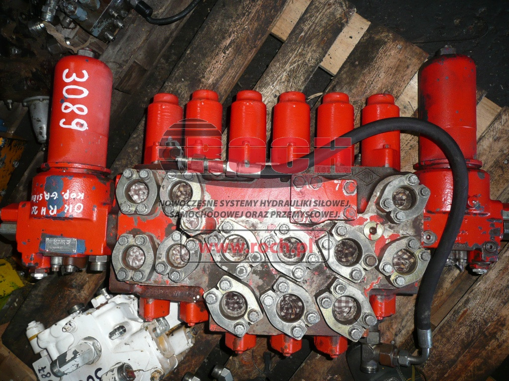 O&K 1273588 129 1129456 V2 28193 + 319049/5 - 6 SEKCYJNY - Supapa hidraulica: Foto 1 O&K 1273588 129 1129456 V2 28193 + 319049/5 - 6 SEKCYJNY - Supapa hidraulica: Foto 1