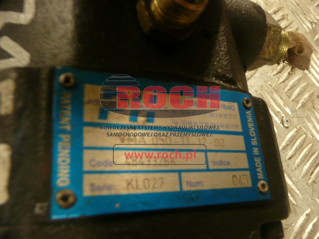 POCLAIN HYDRAULIC VMA050-T1-12-00 4843326K KL027 NUM 043 4000428 - 2 SEKCYJNY + CEWKI - Supapa hidraulica: Foto 2 POCLAIN HYDRAULIC VMA050-T1-12-00 4843326K KL027 NUM 043 4000428 - 2 SEKCYJNY + CEWKI - Supapa hidraulica: Foto 2