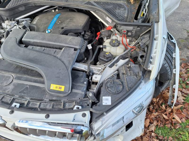 SUV BMW X5: Foto 44