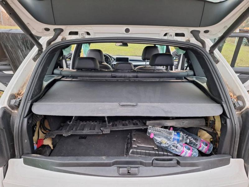 SUV BMW X5: Foto 34