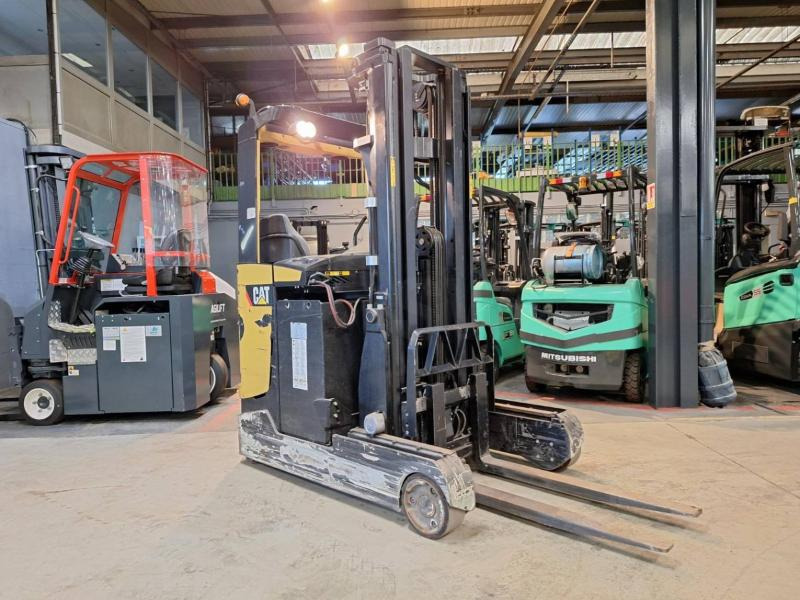 Caterpillar NR20NH - Stivuitor cu catarg retractabil: Foto 2 Caterpillar NR20NH - Stivuitor cu catarg retractabil: Foto 2