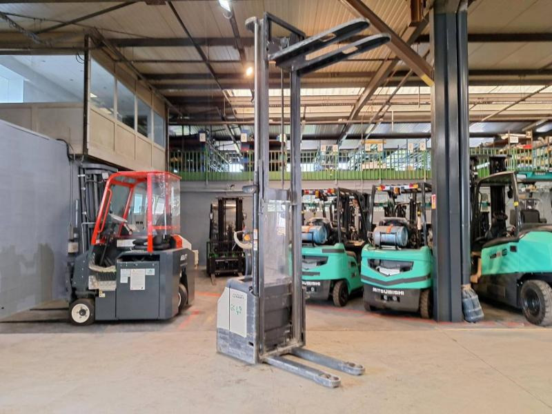 Transpalet la mare înălţime Crown ES4000-1.6: Foto 12