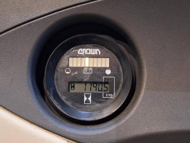 Transpalet la mare înălţime Crown ST3000-1.0: Foto 14 Transpalet la mare înălţime Crown ST3000-1.0: Foto 14