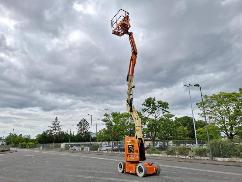 Nacela articulata JLG E300AJP: Foto 24