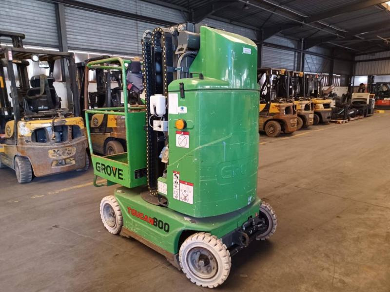 JLG JLG TOUCAN 800 - Platformă verticală: Foto 2 JLG JLG TOUCAN 800 - Platformă verticală: Foto 2