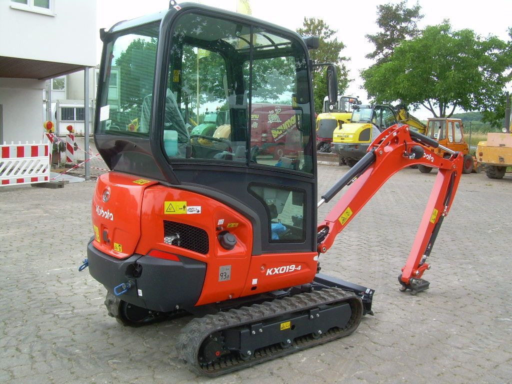 Kubota KX 019-4, BJ 23, 3 BH, Kabine, SW MS01 - Mini excavator: Foto 4 Kubota KX 019-4, BJ 23, 3 BH, Kabine, SW MS01 - Mini excavator: Foto 4