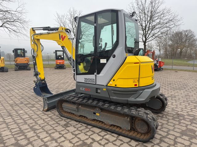 Wacker EZ 50, Bj 24, 300 BH, Gummiketten, HS03, TL Wacker EZ 50, Bj 24, 300 BH, Gummiketten, HS03, TL - Mini excavator: Foto 2 Wacker EZ 50, Bj 24, 300 BH, Gummiketten, HS03, TL Wacker EZ 50, Bj 24, 300 BH, Gummiketten, HS03, TL - Mini excavator: Foto 2