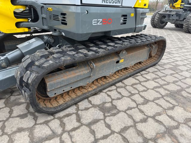 Wacker EZ 50, Bj 24, 300 BH, Gummiketten, HS03, TL Wacker EZ 50, Bj 24, 300 BH, Gummiketten, HS03, TL - Mini excavator: Foto 5 Wacker EZ 50, Bj 24, 300 BH, Gummiketten, HS03, TL Wacker EZ 50, Bj 24, 300 BH, Gummiketten, HS03, TL - Mini excavator: Foto 5