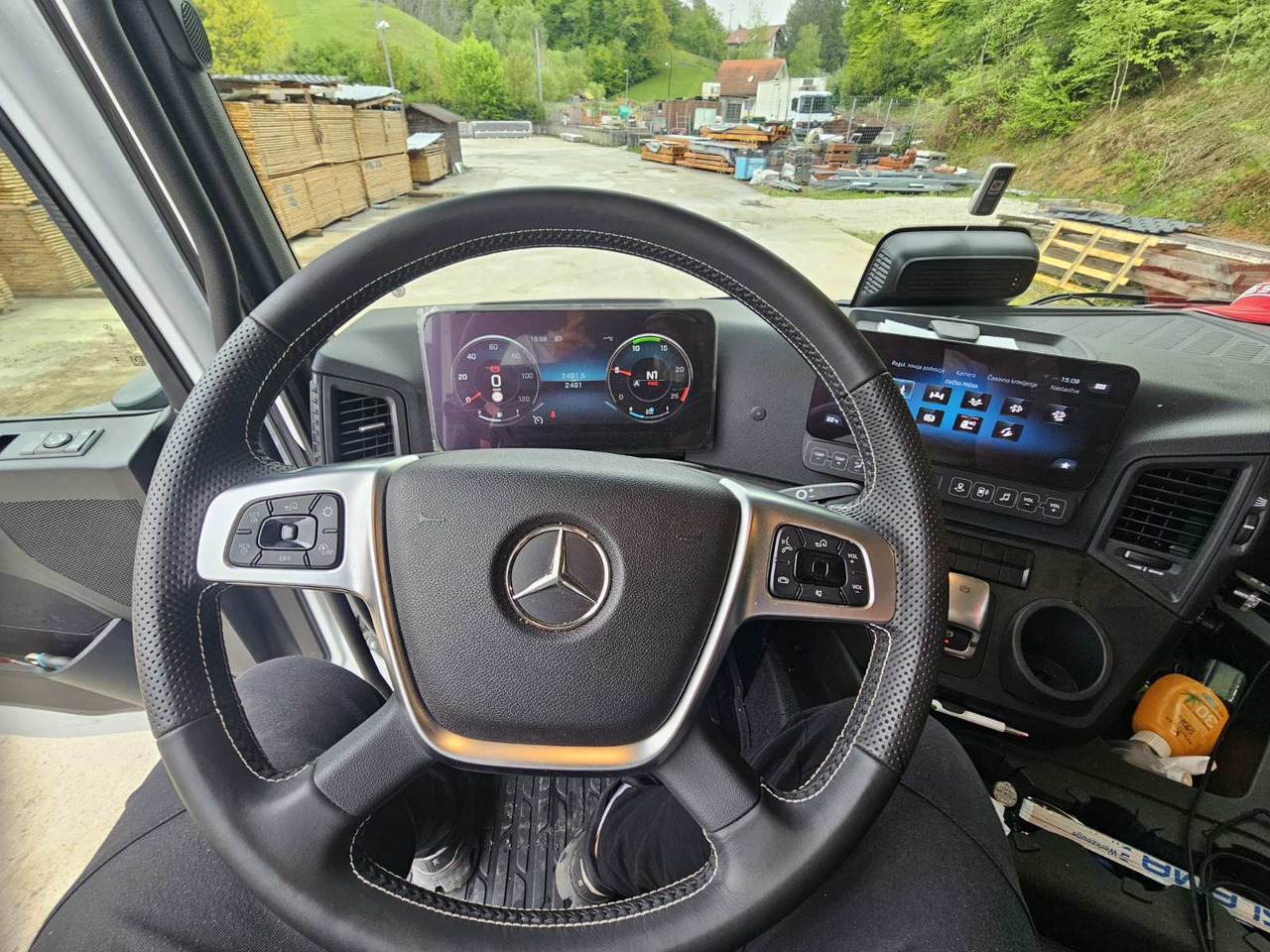 MERCEDES-BENZ Hiab Palfinger Fassi F545-6 JIB-6 - Camion basculantă: Foto 5 MERCEDES-BENZ Hiab Palfinger Fassi F545-6 JIB-6 - Camion basculantă: Foto 5