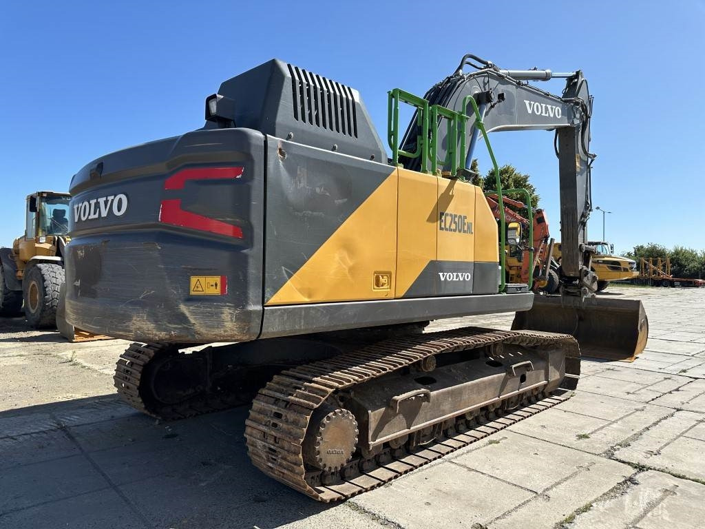 Volvo EC250ENL - Excavator pe şenile: Foto 3 Volvo EC250ENL - Excavator pe şenile: Foto 3