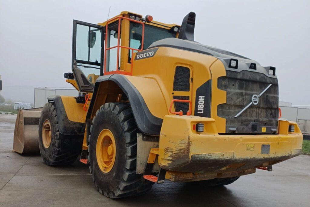 Volvo L180H - Încărcător frontal pe pneuri: Foto 2 Volvo L180H - Încărcător frontal pe pneuri: Foto 2