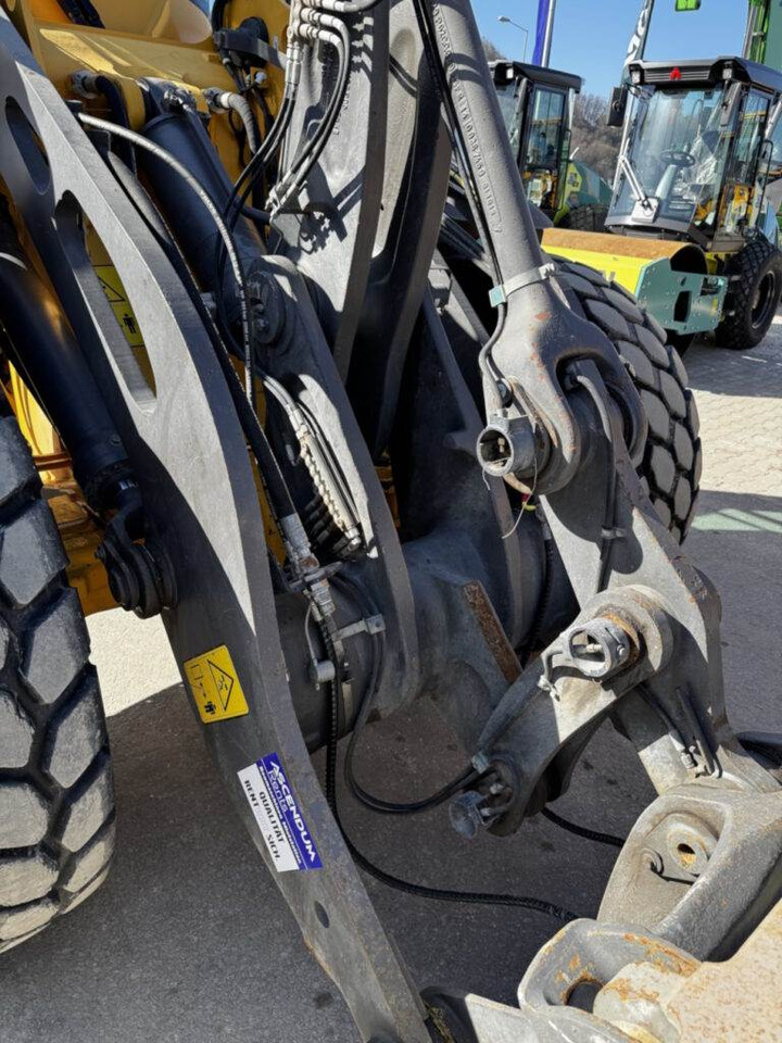 Volvo L90H - Încărcător frontal pe pneuri: Foto 5 Volvo L90H - Încărcător frontal pe pneuri: Foto 5