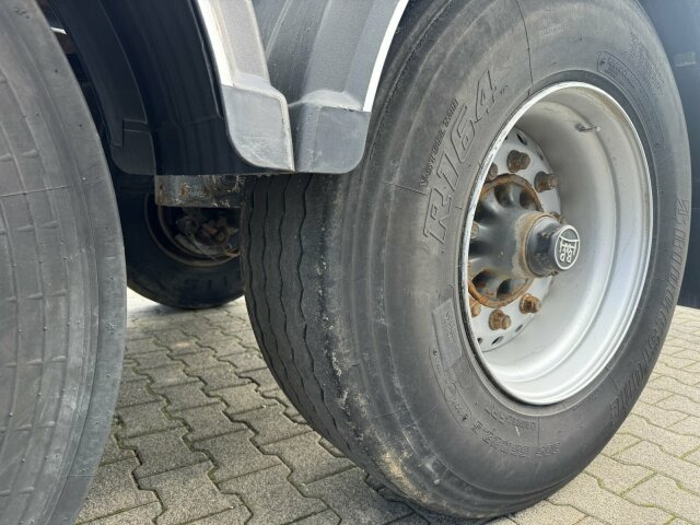 BLUMHARDT SAL.40.24 Holztransporter 3 Achse - Remorcă transport busteni: Foto 3 BLUMHARDT SAL.40.24 Holztransporter 3 Achse - Remorcă transport busteni: Foto 3