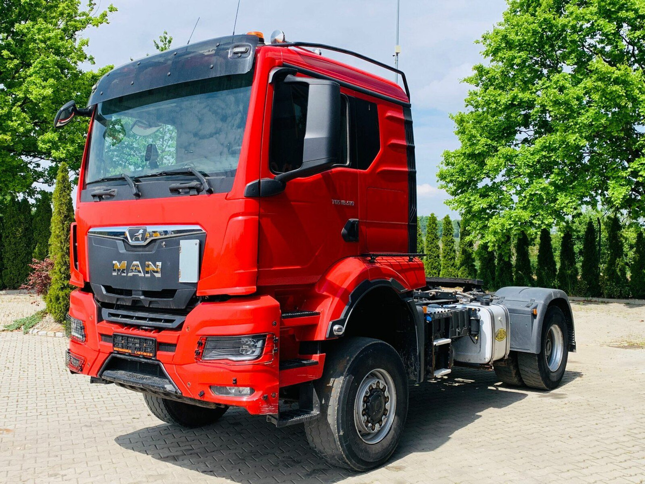 MAN TGS 18.510 4x4 SZM - Kipphyd. Blatt Luft Pritard - Cap tractor: Foto 2 MAN TGS 18.510 4x4 SZM - Kipphyd. Blatt Luft Pritard - Cap tractor: Foto 2