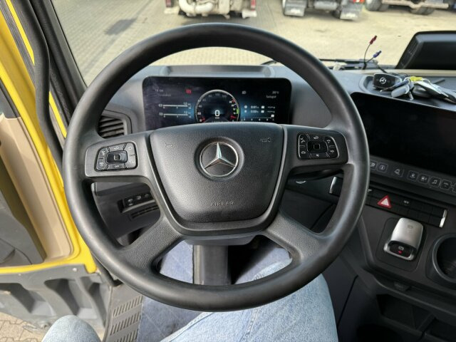 Mercedes-Benz ACTROS 1846 4x4 HAD Eur 6 Kipphydraulik Retarder - Cap tractor: Foto 5 Mercedes-Benz ACTROS 1846 4x4 HAD Eur 6 Kipphydraulik Retarder - Cap tractor: Foto 5