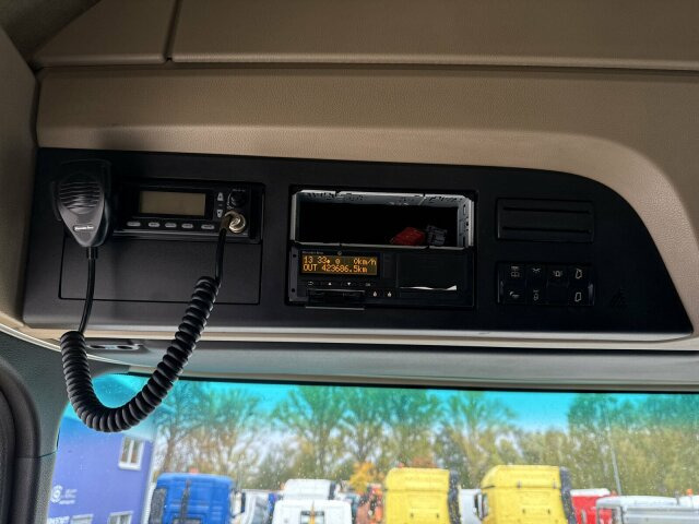 Mercedes-Benz ACTROS 1846 4x4 HAD Eur 6 Kipphydraulik Retarder - Cap tractor: Foto 4 Mercedes-Benz ACTROS 1846 4x4 HAD Eur 6 Kipphydraulik Retarder - Cap tractor: Foto 4