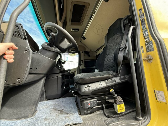 Mercedes-Benz ACTROS 1846 4x4 HAD Eur 6 Kipphydraulik Retarder - Cap tractor: Foto 3 Mercedes-Benz ACTROS 1846 4x4 HAD Eur 6 Kipphydraulik Retarder - Cap tractor: Foto 3