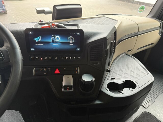 Mercedes-Benz ACTROS 1846 4x4 HAD Euro 6 Kipphydraulik - Cap tractor: Foto 3 Mercedes-Benz ACTROS 1846 4x4 HAD Euro 6 Kipphydraulik - Cap tractor: Foto 3