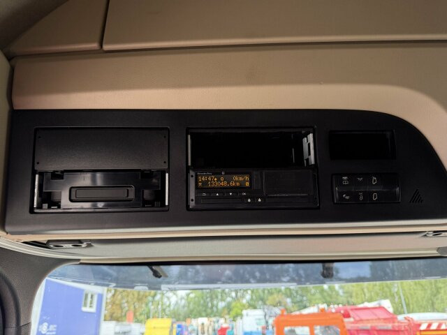 Mercedes-Benz Actros 1846 Euro 6 SZM Retarder - Cap tractor: Foto 4 Mercedes-Benz Actros 1846 Euro 6 SZM Retarder - Cap tractor: Foto 4