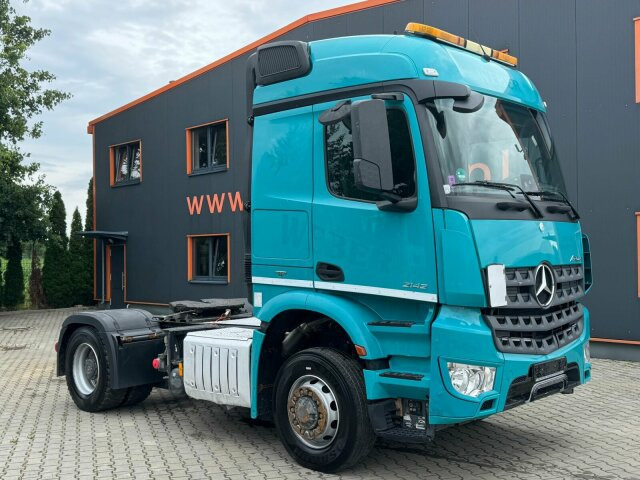 Mercedes-Benz Arocs 2142 4x4H SZM Euro 6 Kipphydraulik - Cap tractor: Foto 1 Mercedes-Benz Arocs 2142 4x4H SZM Euro 6 Kipphydraulik - Cap tractor: Foto 1