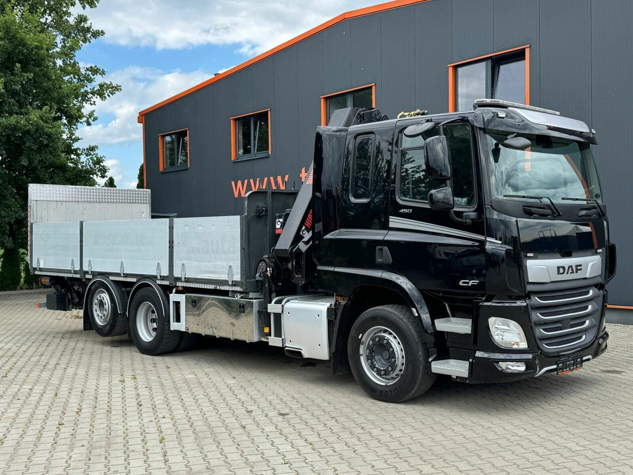 DAF CF 450 FAN 6x2 Pritsche mit Kran HIAB 188 E-6 - Camion platformă, Camion cu macara: Foto 4 DAF CF 450 FAN 6x2 Pritsche mit Kran HIAB 188 E-6 - Camion platformă, Camion cu macara: Foto 4
