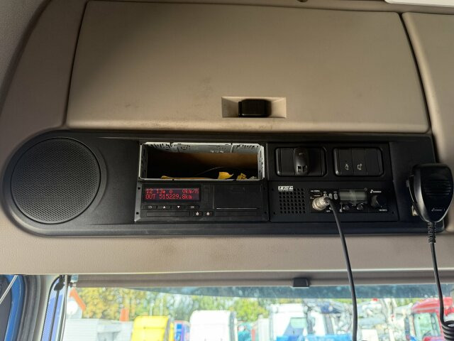 DAF XF 480 Pritsche Kran Palfinger 21000L - Camion platformă, Camion cu macara: Foto 3 DAF XF 480 Pritsche Kran Palfinger 21000L - Camion platformă, Camion cu macara: Foto 3