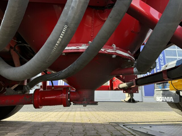 Feldbinder O.ME.P.S Silo Auflieger 27 m³ - Asche, Gülle - Semiremorcă siloz: Foto 4 Feldbinder O.ME.P.S Silo Auflieger 27 m³ - Asche, Gülle - Semiremorcă siloz: Foto 4