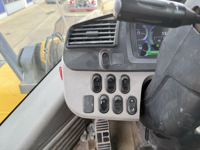 Komatsu WA 470-7 Radlader 24 Ton Schaufel 4.5 m³ *Waage - Încărcător frontal pe pneuri: Foto 4 Komatsu WA 470-7 Radlader 24 Ton Schaufel 4.5 m³ *Waage - Încărcător frontal pe pneuri: Foto 4