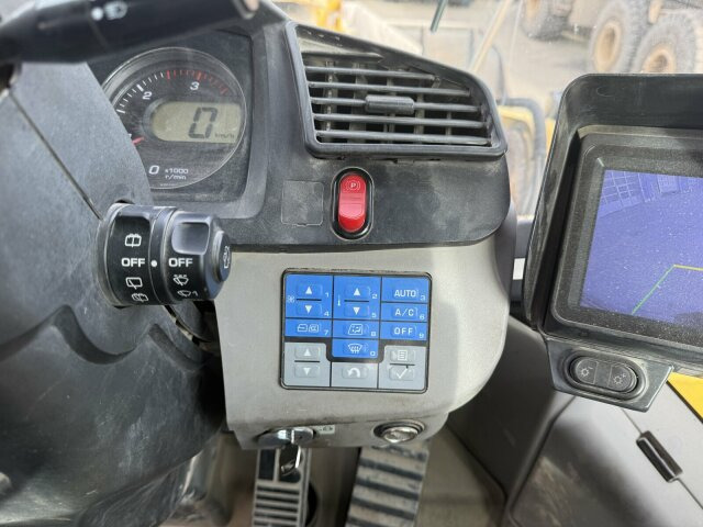 Komatsu WA 470-7 Radlader 24 Ton Schaufel 4.5 m³ *Waage - Încărcător frontal pe pneuri: Foto 5 Komatsu WA 470-7 Radlader 24 Ton Schaufel 4.5 m³ *Waage - Încărcător frontal pe pneuri: Foto 5