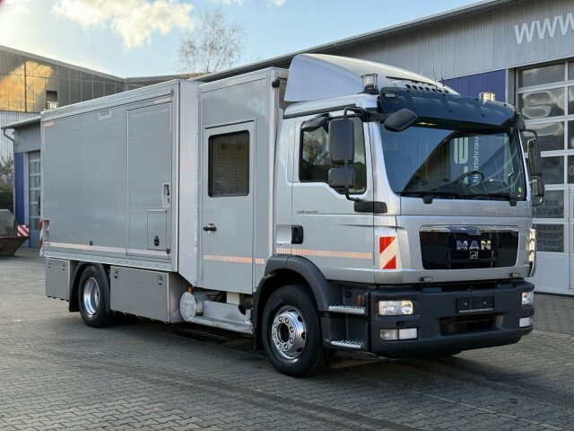 MAN TGM 15.290 Kanalreiniger HD Pumpe Müller Aufbau - Maşină pentru vidanjări: Foto 1 MAN TGM 15.290 Kanalreiniger HD Pumpe Müller Aufbau - Maşină pentru vidanjări: Foto 1