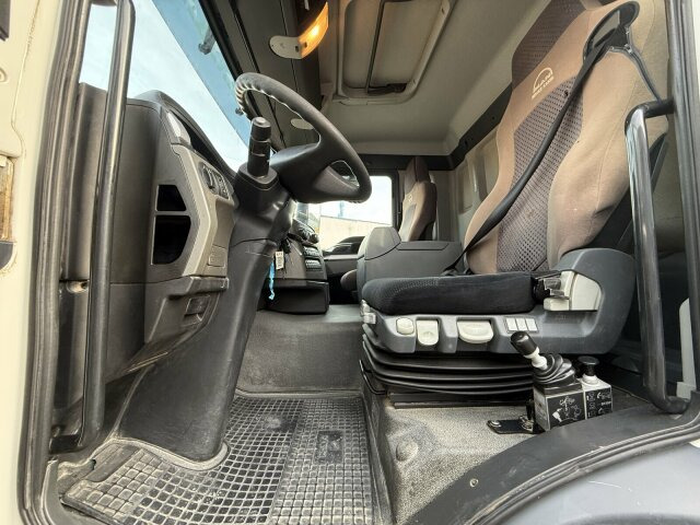 MAN TGS 35.440 DSK 8x4 Meiller Kipper Bordmatik - Camion basculantă: Foto 5 MAN TGS 35.440 DSK 8x4 Meiller Kipper Bordmatik - Camion basculantă: Foto 5