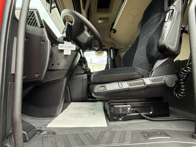 Leasing de Mercedes-Benz ACTROS 2543 6x2 Wechselaufbau BDF AHK 2 Betten Mercedes-Benz ACTROS 2543 6x2 Wechselaufbau BDF AHK 2 Betten: Foto 13 Leasing de Mercedes-Benz ACTROS 2543 6x2 Wechselaufbau BDF AHK 2 Betten Mercedes-Benz ACTROS 2543 6x2 Wechselaufbau BDF AHK 2 Betten: Foto 13