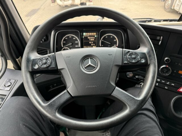 Mercedes-Benz ACTROS 2545 6x2 Pritsche Kran Palfinger PK20001K - Camion cu macara: Foto 2 Mercedes-Benz ACTROS 2545 6x2 Pritsche Kran Palfinger PK20001K - Camion cu macara: Foto 2