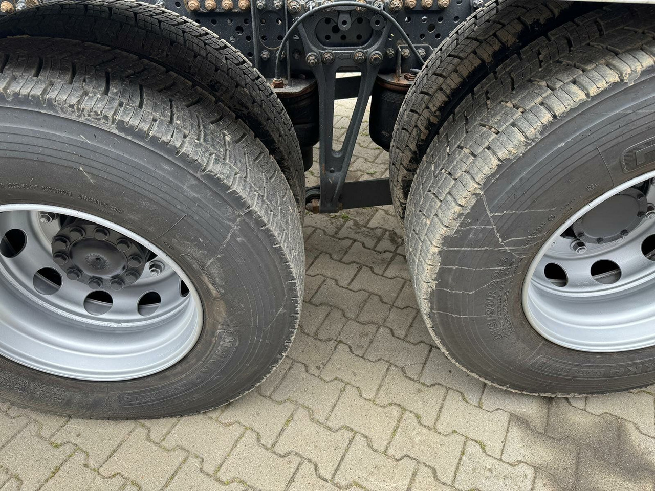 Camion cu cârlig Mercedes-Benz ACTROS 2658 6x2 Abrollkipper MEILLER RK 26.67K: Foto 28