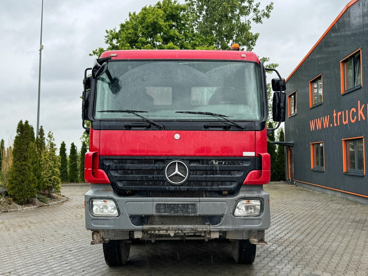 Mercedes-Benz ACTROS 4141 EURO4 8x6 Muldenkipper - Camion basculantă: Foto 3 Mercedes-Benz ACTROS 4141 EURO4 8x6 Muldenkipper - Camion basculantă: Foto 3