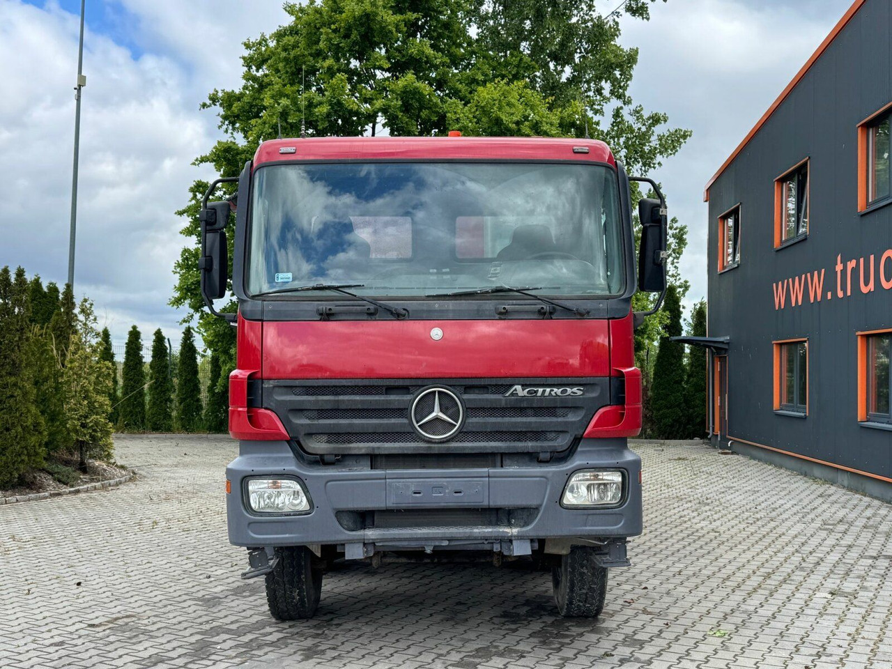 Mercedes-Benz ACTROS 4141 EURO4 8x8 Muldenkipper - Camion basculantă: Foto 3 Mercedes-Benz ACTROS 4141 EURO4 8x8 Muldenkipper - Camion basculantă: Foto 3