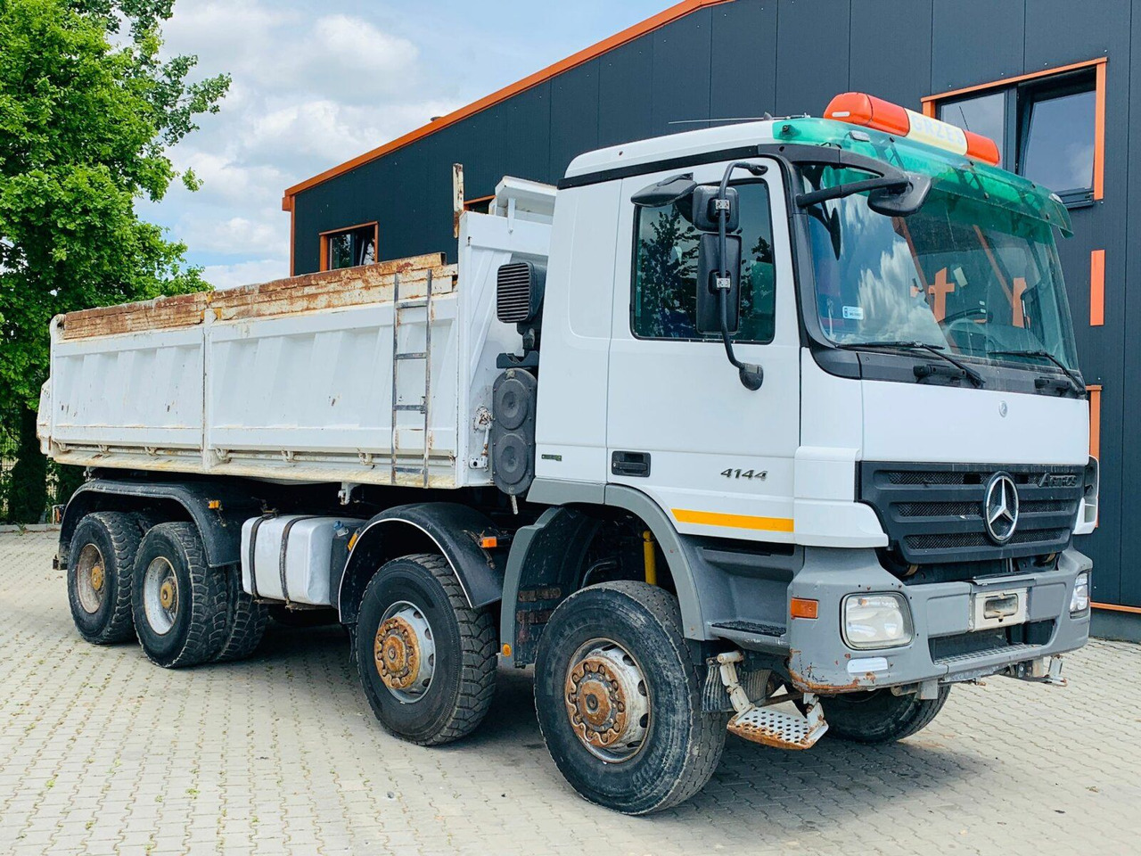 Mercedes-Benz ACTROS 4144 8x8 EURO4 DSK Meiller - Camion basculantă: Foto 1 Mercedes-Benz ACTROS 4144 8x8 EURO4 DSK Meiller - Camion basculantă: Foto 1