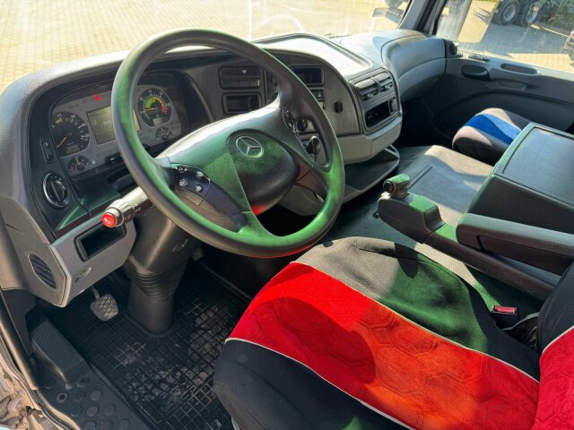 Mercedes-Benz ACTROS 4144 8x8 EURO4 DSK Meiller - Camion basculantă: Foto 4 Mercedes-Benz ACTROS 4144 8x8 EURO4 DSK Meiller - Camion basculantă: Foto 4
