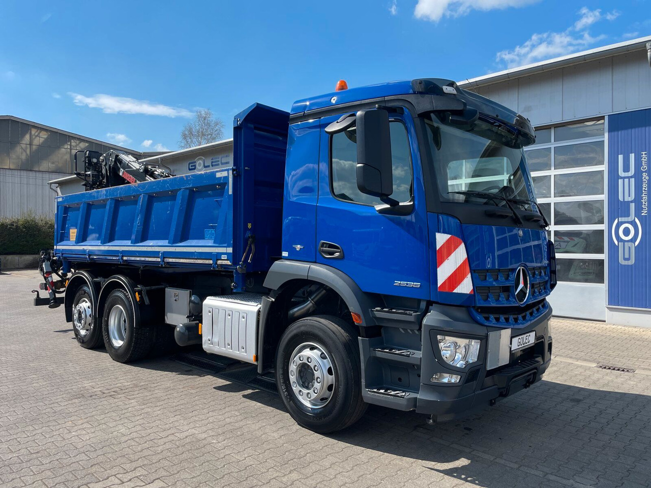 Mercedes-Benz AROCS 2536 6x2*4 Kipper Kran HIAB - Camion basculantă, Camion cu macara: Foto 1 Mercedes-Benz AROCS 2536 6x2*4 Kipper Kran HIAB - Camion basculantă, Camion cu macara: Foto 1