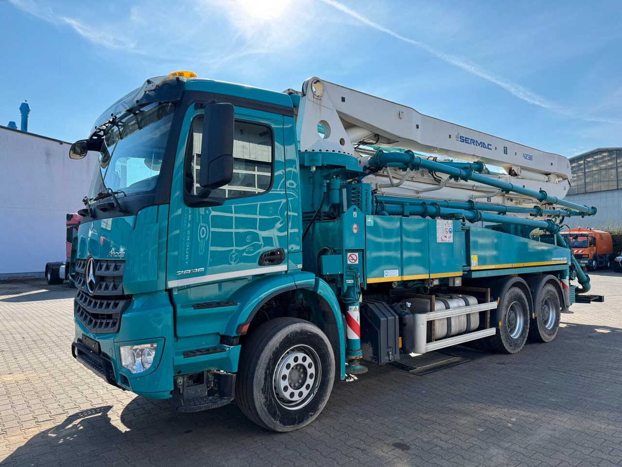 Mercedes-Benz AROCS 2836 6x4 Euro 6 Betonpumpe SERMAC 4Z38 - Autopompă de beton: Foto 2 Mercedes-Benz AROCS 2836 6x4 Euro 6 Betonpumpe SERMAC 4Z38 - Autopompă de beton: Foto 2