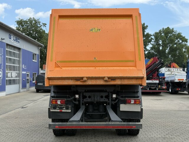 Leasing de Mercedes-Benz AROCS 4851 8x6 Euro 6 Gesteinkipper MEILLER 25m³ Mercedes-Benz AROCS 4851 8x6 Euro 6 Gesteinkipper MEILLER 25m³: Foto 10 Leasing de Mercedes-Benz AROCS 4851 8x6 Euro 6 Gesteinkipper MEILLER 25m³ Mercedes-Benz AROCS 4851 8x6 Euro 6 Gesteinkipper MEILLER 25m³: Foto 10