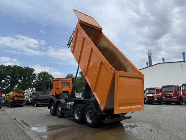 Mercedes-Benz AROCS 4851 8x6 Euro 6 Gesteinkipper MEILLER 25m³ - Camion basculantă: Foto 3 Mercedes-Benz AROCS 4851 8x6 Euro 6 Gesteinkipper MEILLER 25m³ - Camion basculantă: Foto 3