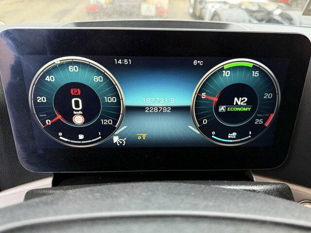 Mercedes-Benz Actros 2563 6x2 Euro 6 Abrollkipper Hyva 20-57-S - Camion şasiu: Foto 2 Mercedes-Benz Actros 2563 6x2 Euro 6 Abrollkipper Hyva 20-57-S - Camion şasiu: Foto 2