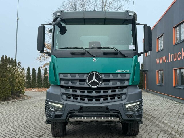 Leasing de Mercedes-Benz Arocs 3351 6x6 Kipper Bordmatic Meiller Mercedes-Benz Arocs 3351 6x6 Kipper Bordmatic Meiller: Foto 8 Leasing de Mercedes-Benz Arocs 3351 6x6 Kipper Bordmatic Meiller Mercedes-Benz Arocs 3351 6x6 Kipper Bordmatic Meiller: Foto 8