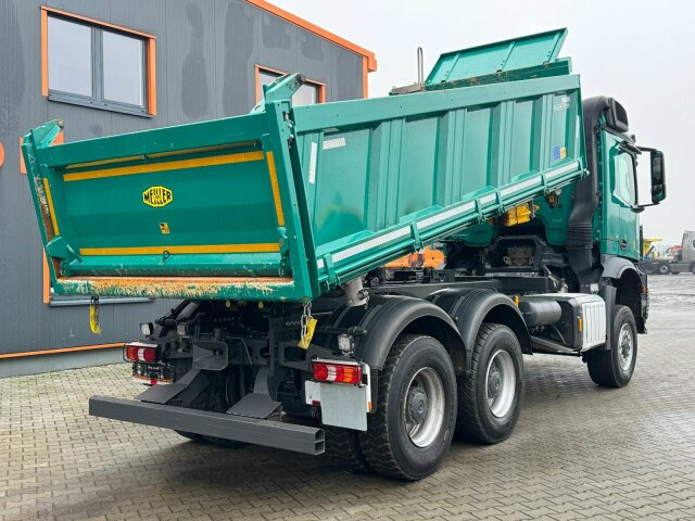 Mercedes-Benz Arocs 3351 6x6 Kipper Bordmatic Meiller - Camion basculantă: Foto 3 Mercedes-Benz Arocs 3351 6x6 Kipper Bordmatic Meiller - Camion basculantă: Foto 3